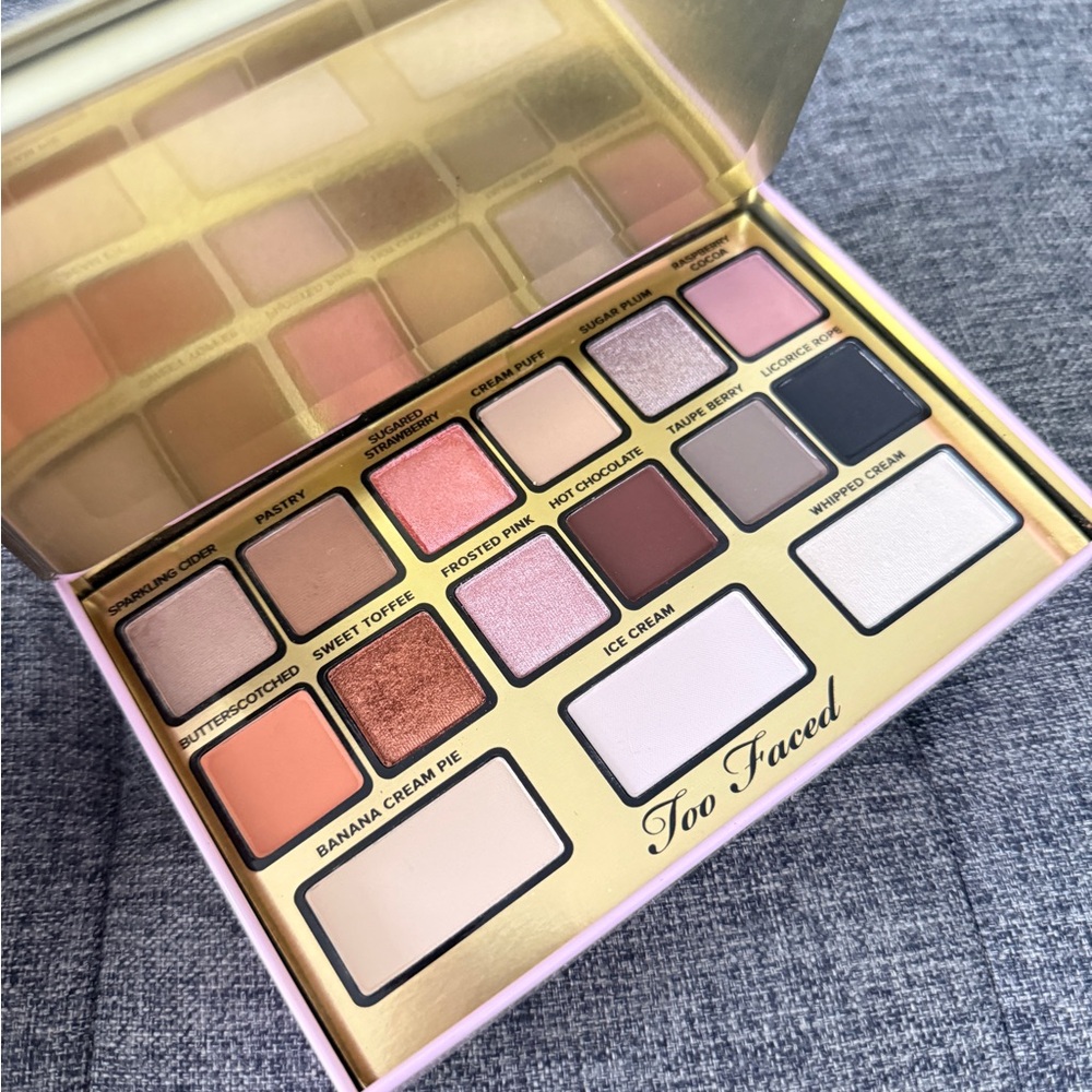 Too Faced Eyeshadow Palette - Pink and Gold